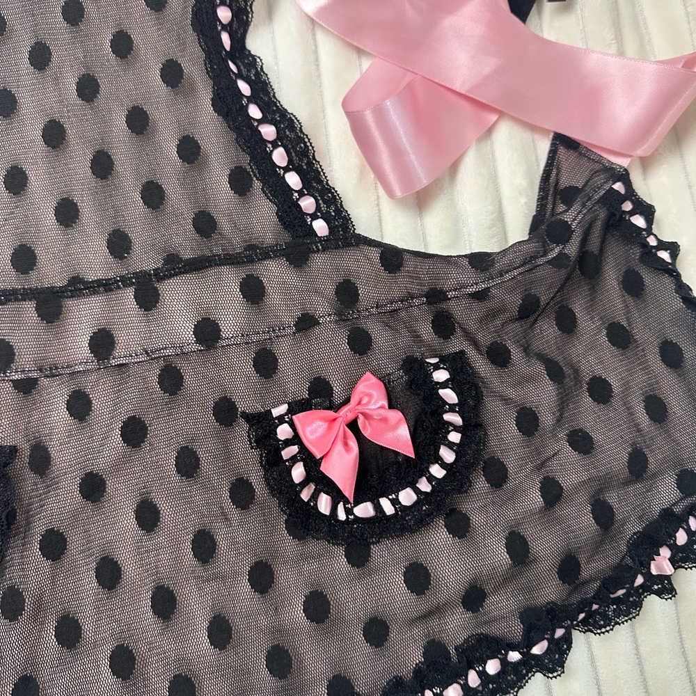 Victoria’s Secret Apron Black and Pink Polka Dot Lingerie Set - Picture 4 of 11
